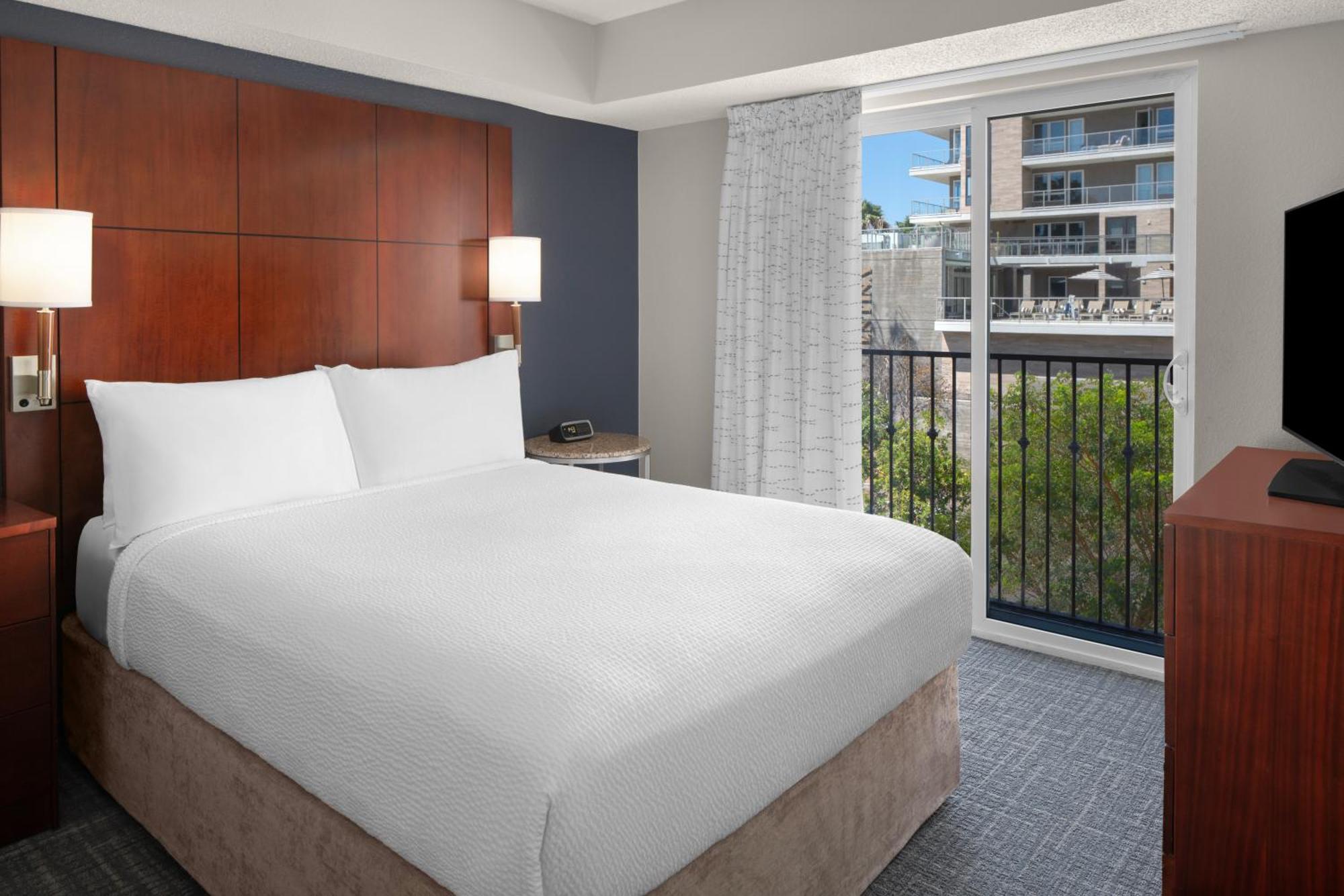 Residence Inn By Marriott San Diego Downtown Exterior photo
